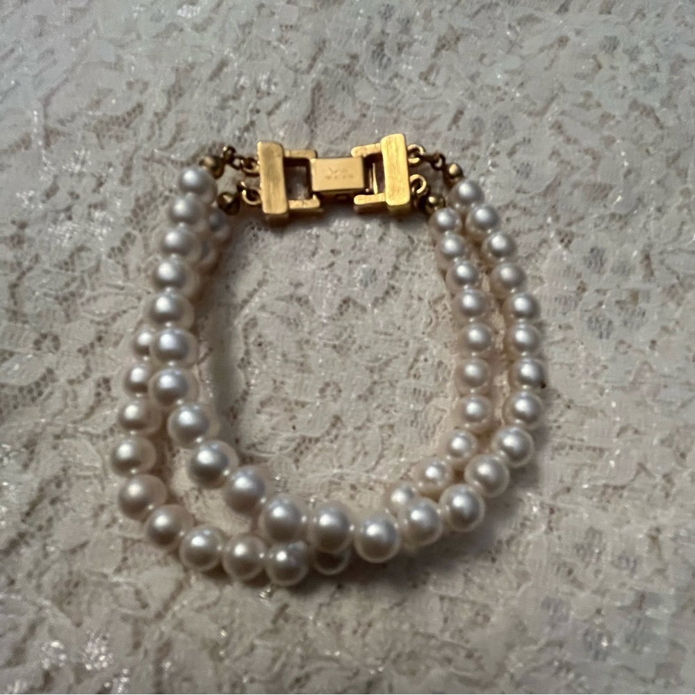 Napier/vintage 2 strand faux pearl bracelet, 7”